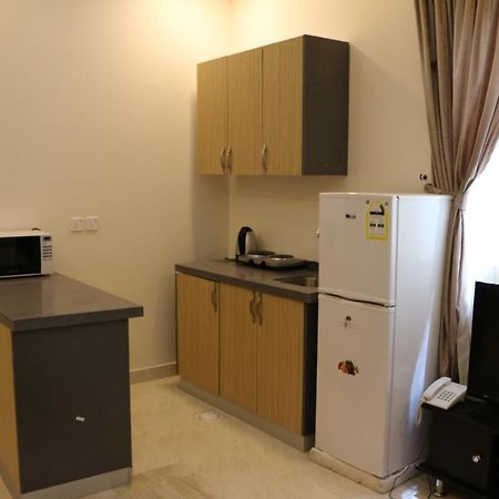 Ejaz Hotel Apartments Эр-Рияд Экстерьер фото